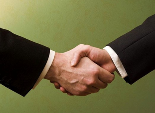 金冠德的專業(yè)得到李總贊賞?。?！